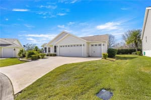 2630 DUNBAR AVENUE, THE VILLAGES, FL 32162 Sold 05/23/25