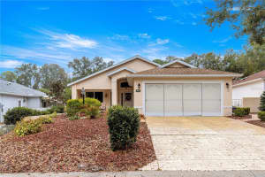 9176 93RD CIRCLE, OCALA, FL 34481 Sold 07/31/25