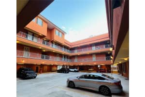 1320 3RD AVENUE, GAINESVILLE, FL 32603 Sold 04/14/25