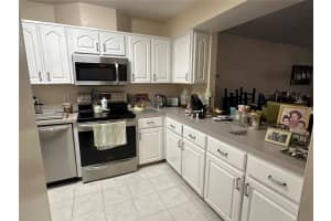 2857 32ND AVENUE, OCALA, FL 34474 Sold 06/20/25