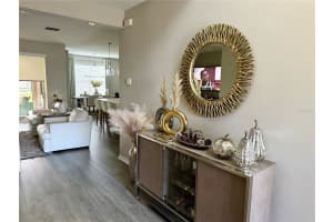 1229 HILLCREST VIEW LOOP, APOPKA, FL 32703 Sold 04/30/25