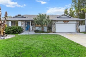 1107 Se 4th Ave, CRYSTAL RIVER