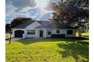 301 OAK TRACK WAY, OCALA, FL 34472 Sold 05/23/25