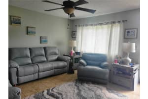 8481 107TH PLACE, OCALA, FL 34481 Sold 04/25/25