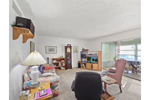 527 MIDWAY DRIVE, OCALA, FL 34472 Sold 04/24/25