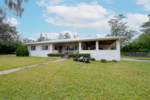 222 7TH STREET, WILLISTON, FL 32696 Sold 05/16/25