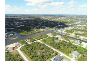 13316 BOUVARDIA LANE, PORT CHARLOTTE, FL 33981 - MLS#MFROM696013