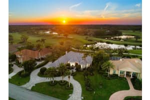 2546 TOM MORRIS DRIVE, SARASOTA, FL 34240 Sold 05/08/25