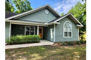 22205 NW COUNTY ROAD 236, HIGH SPRINGS, FL 32643 Sold 05/16/25