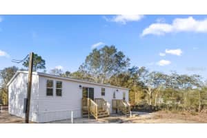 11191 70TH STREET, BRONSON, FL 32621 Sold 05/09/25