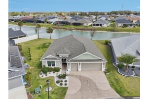 5766 HENRY LOOP, THE VILLAGES, FL 32163 Sold 08/28/25
