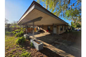 911 OAK DRIVE, LEESBURG, FL 34748 Sold 04/21/25