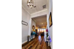 717 Cypress Ct Sebring, FL 33876 - Off Market