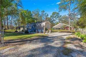 5686 184TH TERRACE, OCKLAWAHA, FL 32179 Sold 04/28/25