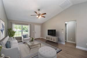 2 Malauka Loop Ln, OCKLAWAHA