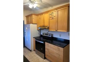 526 36TH AVENUE, OCALA, FL 34471 Sold 06/17/25