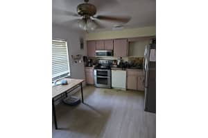 6720 107TH PLACE, BELLEVIEW, FL 34420 Sold 05/16/25