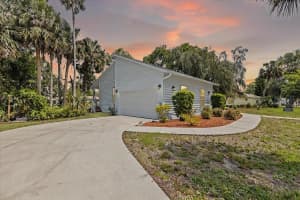 11631 CLUBVIEW DRIVE, HOMOSASSA, FL 34448 Sold 08/22/25