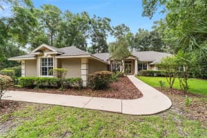733 67TH LANE, OCALA, FL 34480 Sold 08/12/25