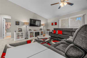 7886 Sw 103rd Loop Ocala, FL 34476 - Off Market