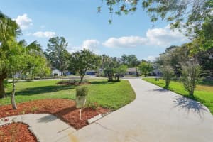 28 GORDON COURT, LEESBURG, FL 34788 - MLS#MFROM699593