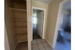 1810 29TH PLACE, OCALA, FL 34479 - MLS#MFROM699915