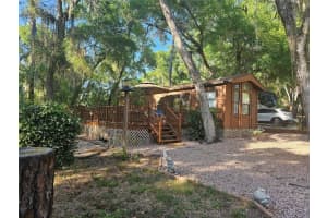 14370 251ST CIRCLE, SALT SPRINGS, FL 32134 Sold 11/13/25