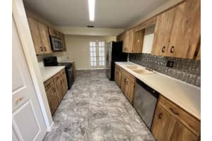8654 96TH STREET, OCALA, FL 34481 Sold 08/29/25