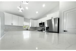 12180 SE 89TH TERRACE, BELLEVIEW, FL 34420 Sold 07/23/25