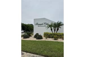 5959 Winkler Rd #114, FORT MYERS