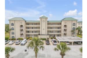 420 Bouchelle Dr #204, NEW SMYRNA BEACH