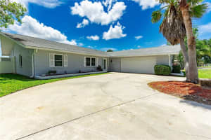 11900 BAYSHORE DRIVE, CRYSTAL RIVER, FL 34429 Sold 09/05/25