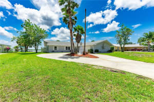 11900 BAYSHORE DRIVE, CRYSTAL RIVER, FL 34429 Sold 09/05/25