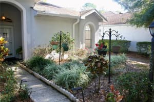 8735 192ND COURT ROAD, DUNNELLON, FL 34432 Sold 10/20/25