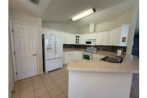 206 8TH AVENUE, WILLISTON, FL 32696 - MLS#MFROM702087