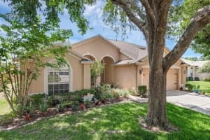 2434 WALNUT HEIGHTS ROAD, APOPKA, FL 32703 Sold 11/20/25