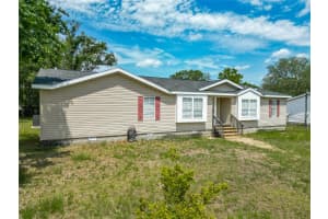 12352 86TH COURT, BELLEVIEW, FL 34420 Sold 12/10/25