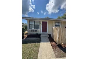420-420 MILLS STREET, LEESBURG, FL 34748 - MLS#MFROM702508