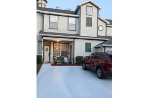 231 Ne 28th Ave #207, OCALA