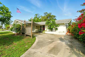 5728 Colonial Dr, NEW PORT RICHEY