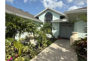 502 Se Guava Ter, Port Saint Lucie