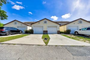 329 MARION OAKS BOULEVARD, OCALA, FL 34473 Sold 07/30/25