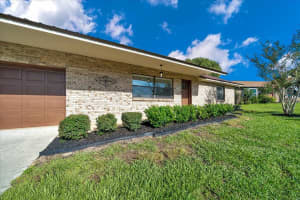 6142 37TH TERRACE, OCALA, FL 34480 Sold 08/07/25