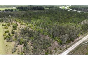 21081 GRANVILLE ROAD, NORTH FORT MYERS, FL 33917 - MLS#MFROM703725