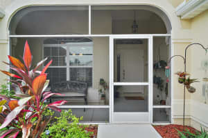 611 Allenwood Loop The Villages, FL 32162 - Off Market