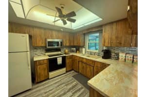 916 JONES AVENUE, INVERNESS, FL 34453 Sold 10/23/25