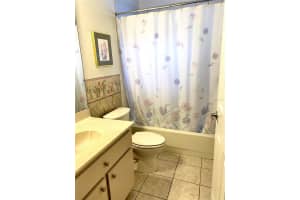 2305 40TH AVENUE, OCALA, FL 34470 - MLS#MFROM703848