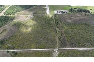 21061 GRANVILLE ROAD, NORTH FORT MYERS, FL 33917 - MLS#MFROM703850