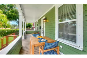 2715 14TH AVENUE, ST PETERSBURG, FL 33713 Sold 10/06/25