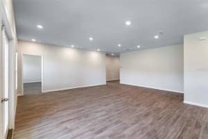 585 MARION OAKS PASS, OCALA, FL 34473 - MLS#MFROM704052